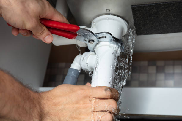 Best Local water damage restoration  in East Wenatchee, WA