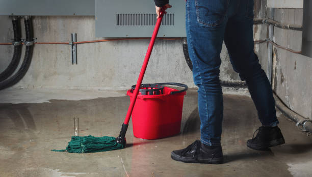 Best Emergency water damage restoration  in East Wenatchee, WA